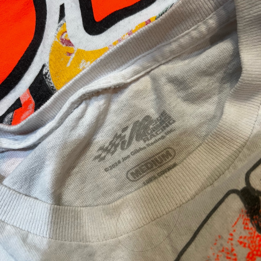 Vintage Racing Tee - Picture 3 of 3